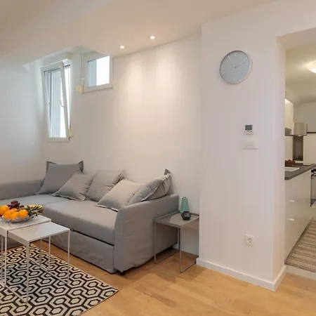 Apartment Apartments Blue Maris Space Split