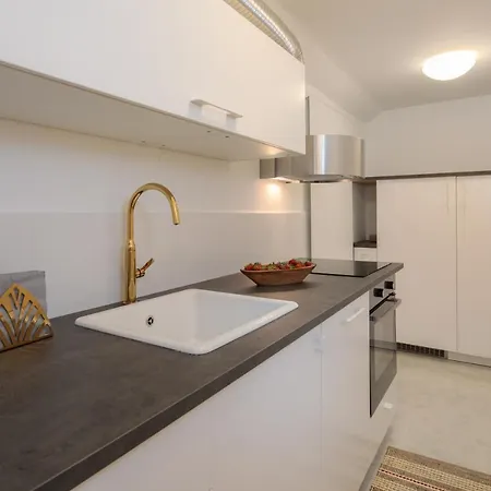 Apartments Blue Maris Space 公寓 *